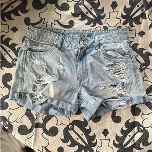 NEW H&M Regular Waist Taille Standard Shorts US 6